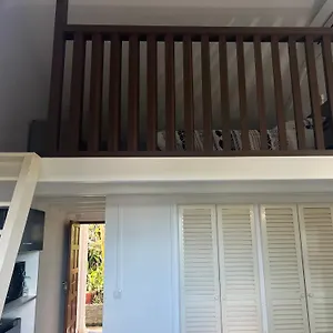  Appartement Duplex Marina Gosier- Vue Et Bateaux Equipe D'une Citerne Reliee A L'eau De